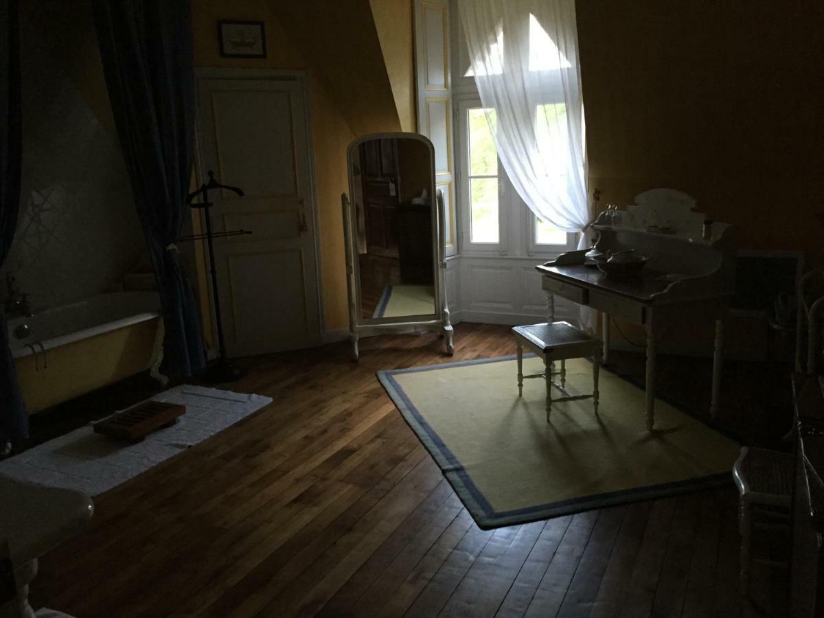 Villa Manoir De La Chouanniere Montreuil-sur-Maine Esterno foto